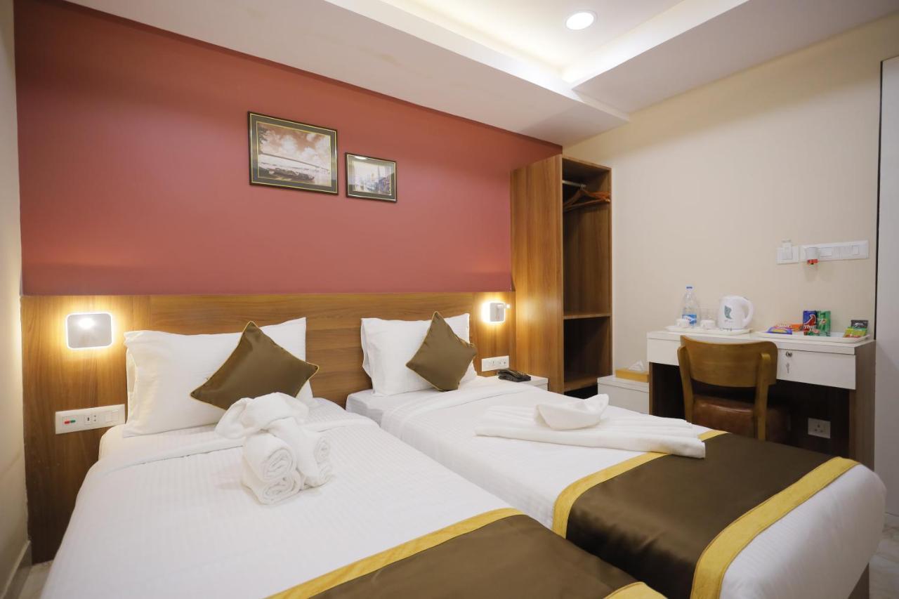 The Avenue Hotel Ballygunge Calcutta Exterior foto