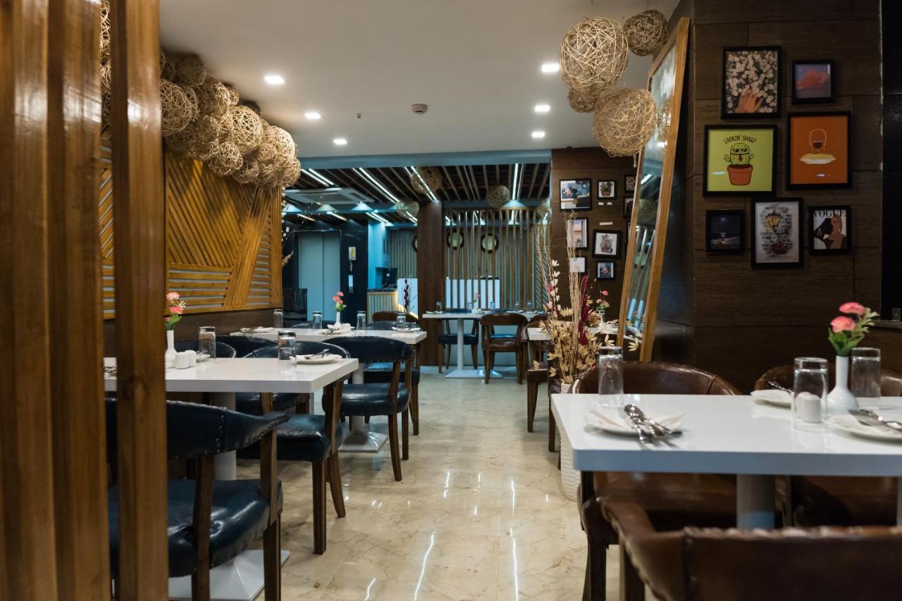 The Avenue Hotel Ballygunge Calcutta Exterior foto