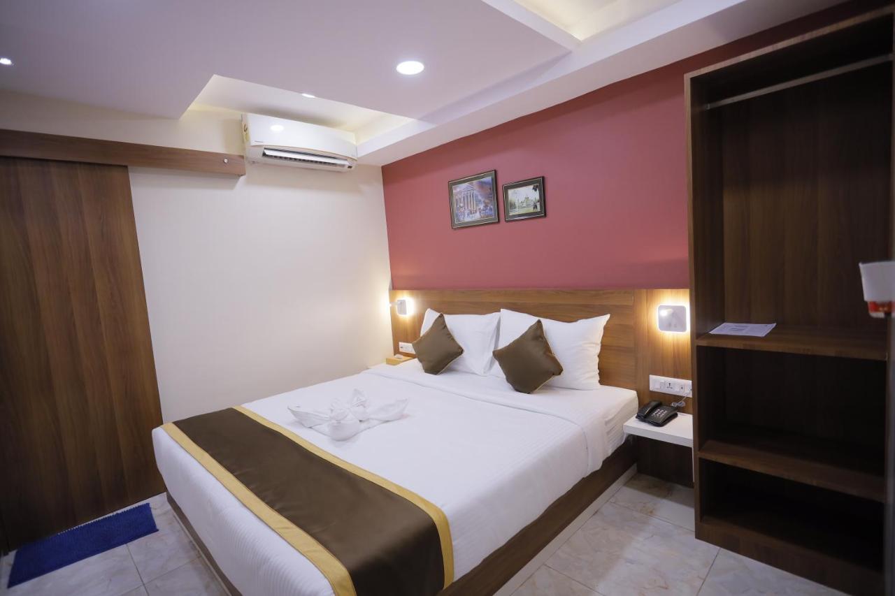 The Avenue Hotel Ballygunge Calcutta Exterior foto